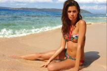 30-sara-sampaio-calzedonia