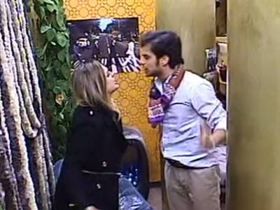 lite-tra-angelica-e-davide-su-rosa