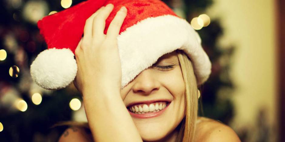 Buon Natale Sensuale.Di Che Colore Sara L Outfit Per Il Tuo Natale Scoprilo Con Un Test