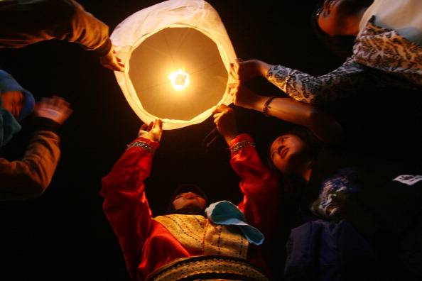 INDONESIA-ENVIRONMENT-EARTHHOUR-CLIMATE