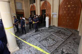 Attentato nrlla moschea Al-Imam al-Sadeq mosque  in Kuwait (YASSER AL-ZAYYAT/AFP/Getty Images)