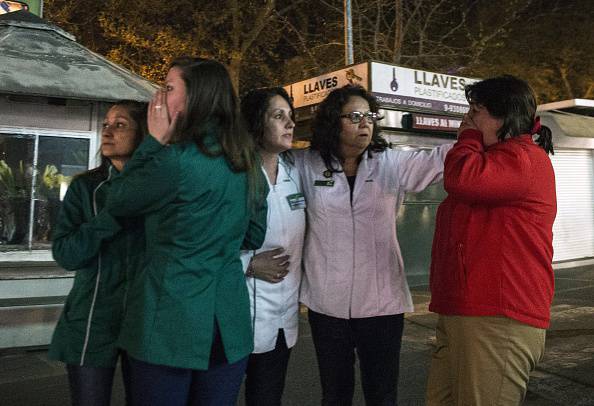 Terremoto in Cile del 16 settembre 2015, donne in strada (MARTIN BERNETTI/AFP/Getty Images)