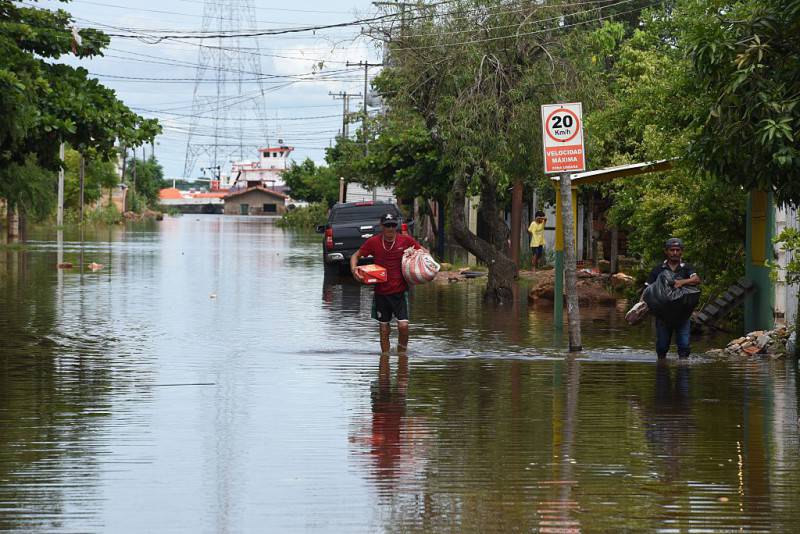 Inondazioni tra Paraguay e Argentina (NORBERTO DUARTE/AFP/Getty Images)