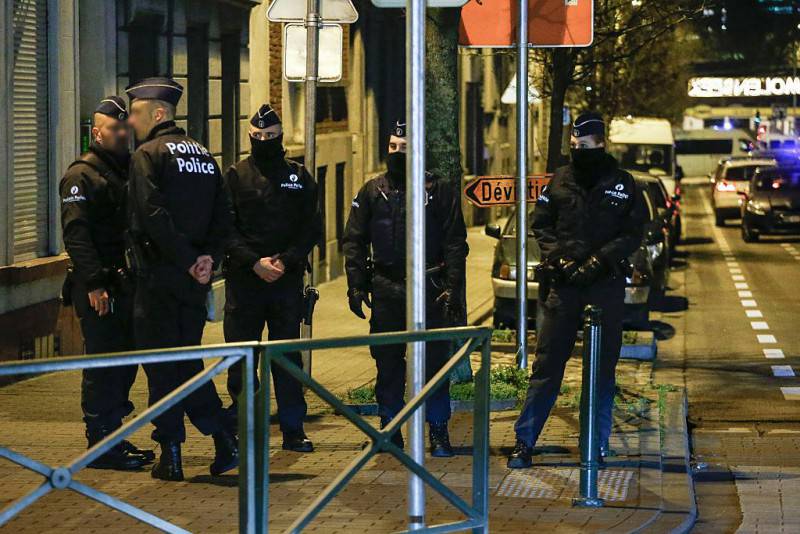 Polizia a Bruxelles (THIERRY ROGE/AFP/Getty Images)