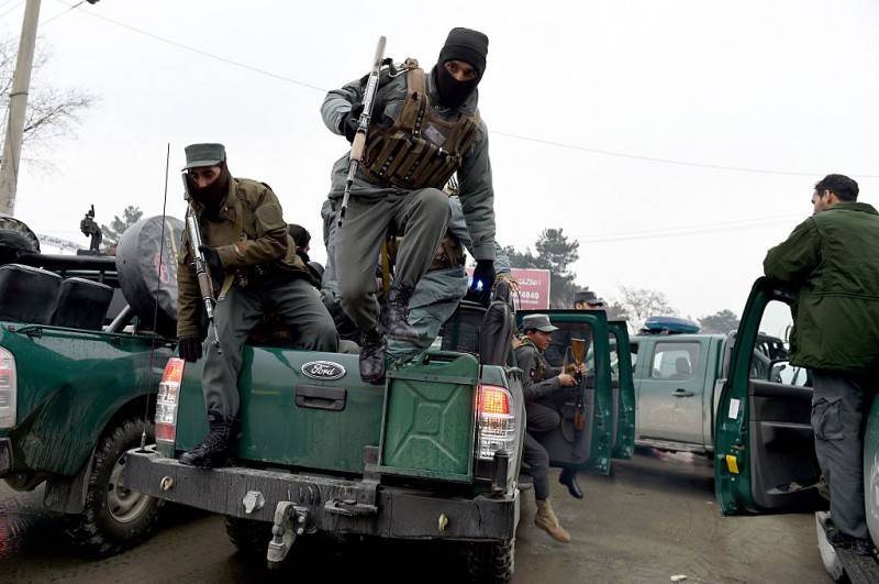 Polizia afghana a Kabul (WAKIL KOHSAR/AFP/Getty Images)