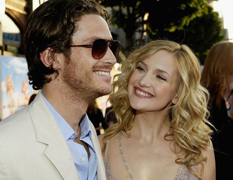 Oliver e Kate Hudson (Vince Bucci/Getty Images)