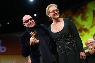 Gianfranco Rosi e Meryl Streep al Festival del Cinema di Berlino 2016 (Sean Gallup/Getty Images)
