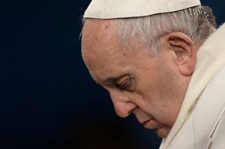 Papa Francesco alla Via Crucis (FILIPPO MONTEFORTE/AFP/Getty Images)