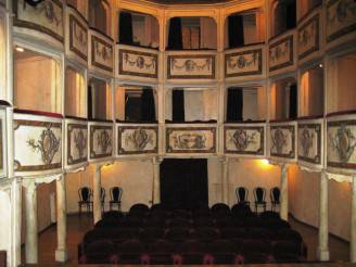 Teatro della Concordia, Monte Castello di Vibio (Di Culturawiki. CC BY-SA 3.0 via Commons)