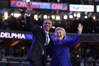 Obama e Hillary Clinton alla convention democratica (Chip Somodevilla/Getty Images)