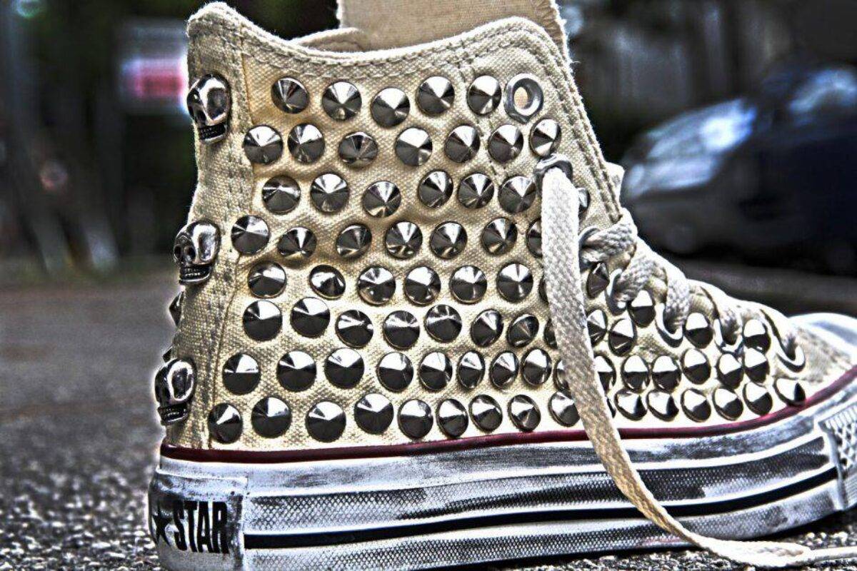 scarpe con le borchie