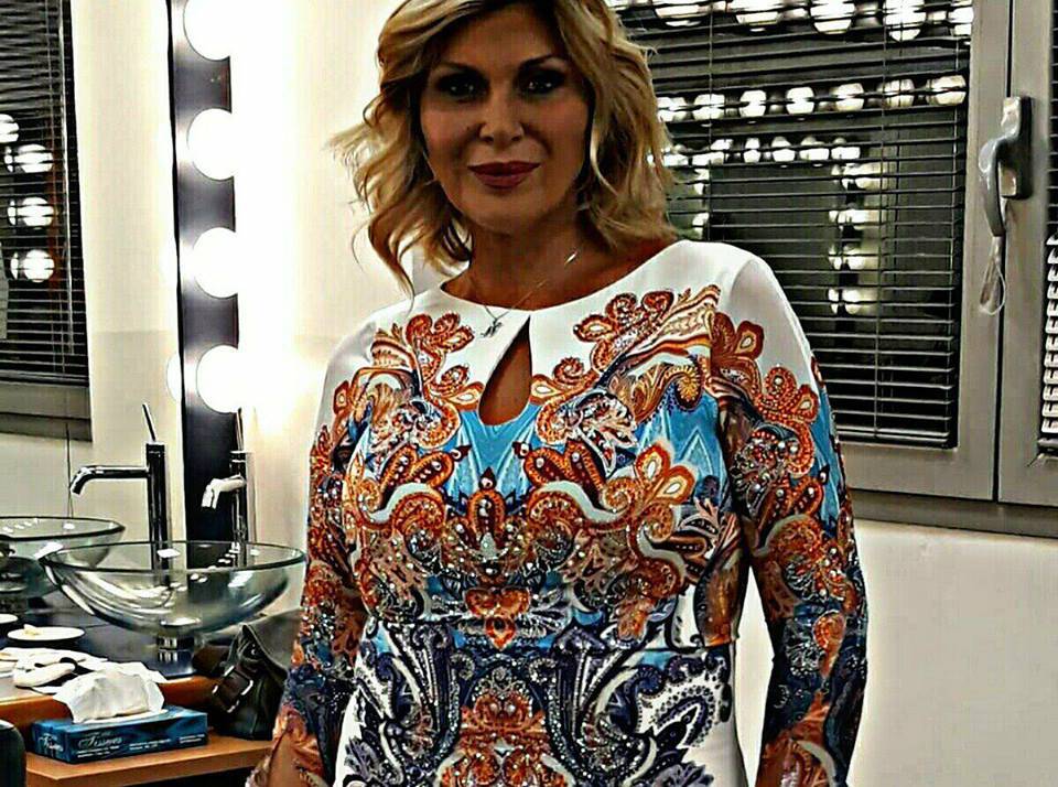 Domenica Live:Nadia Rinaldi, rivela un segreto sotto ipnosi