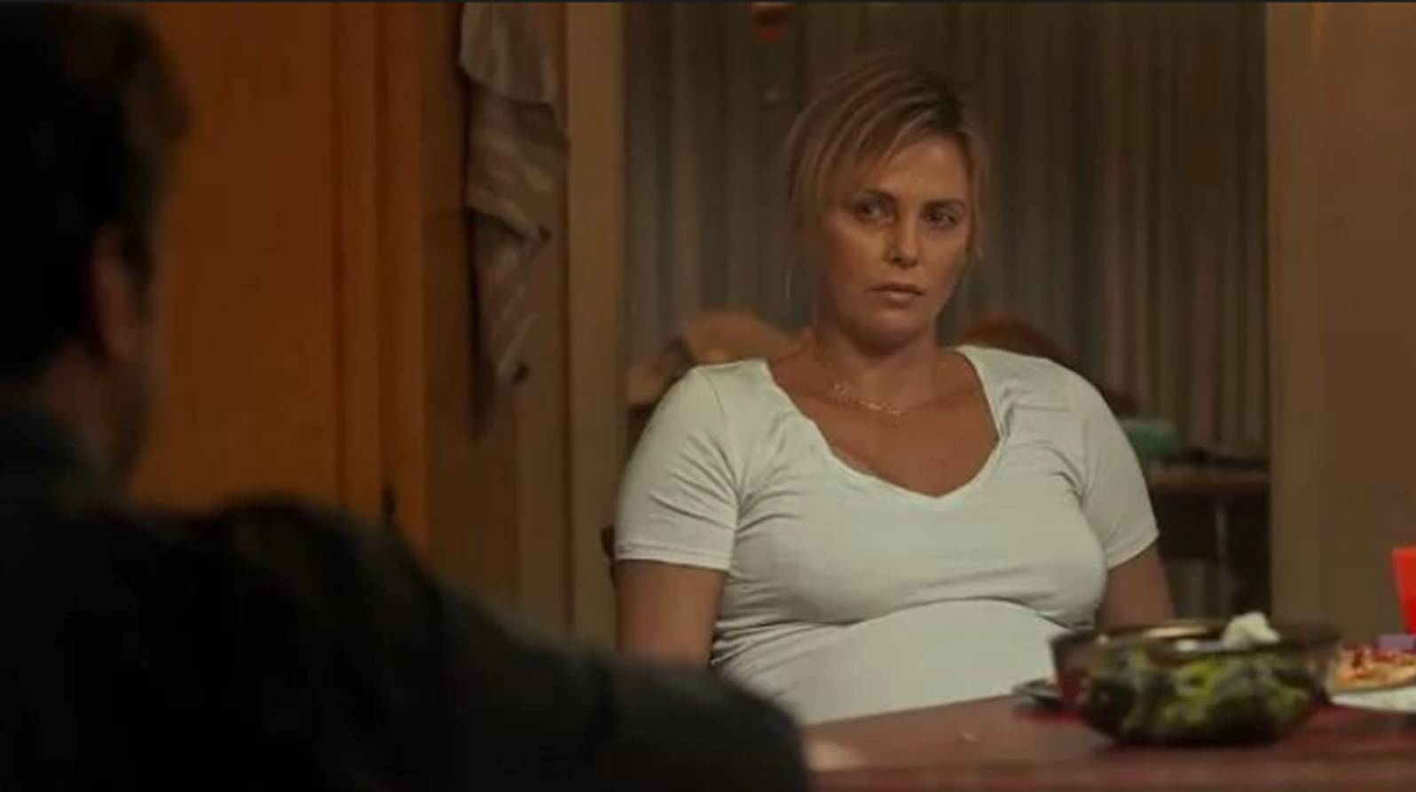 Charlize Theron ingrassata per Tully