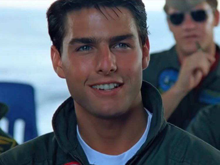 tom cruise teeth top gun maverick