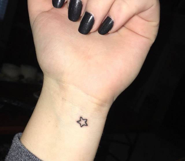 stars tattoo