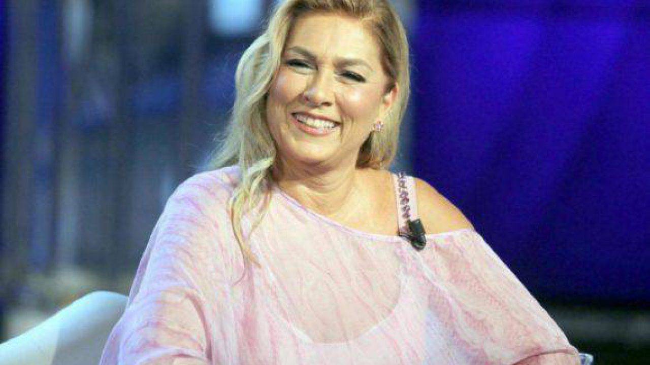 Romina Power E I Vestiti Sempre Uguali Mistero Svelato