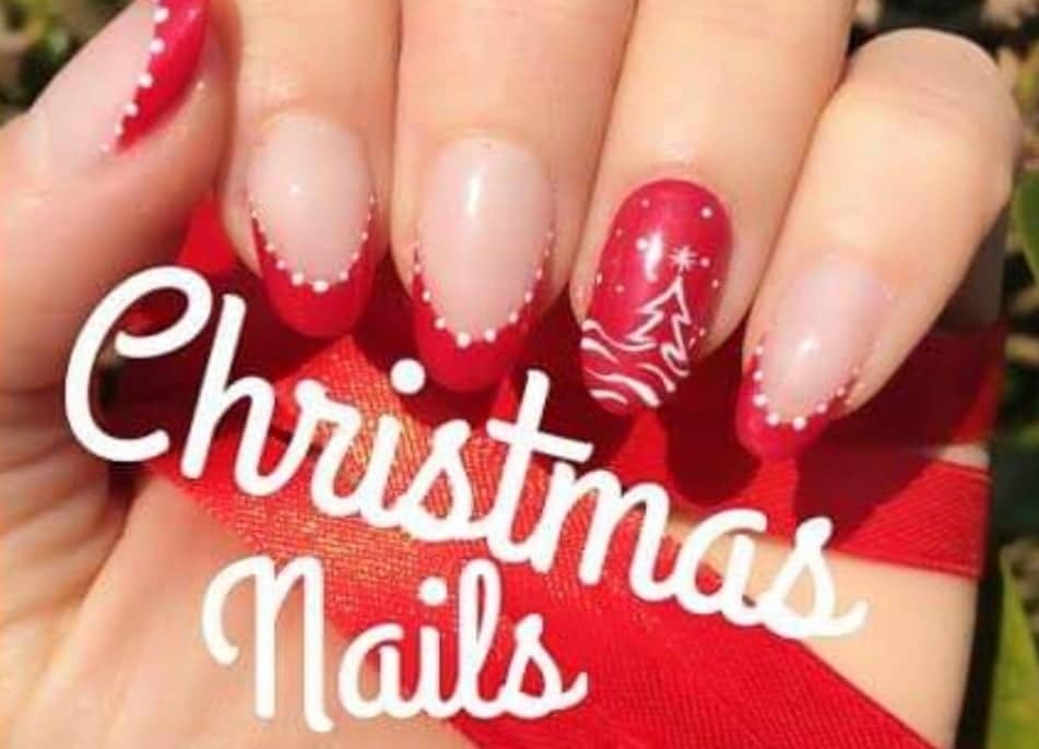Unghie Di Natale Immagini.Unghie Natale 2018 Nail Art Natalizie Semplici Ed Eleganti
