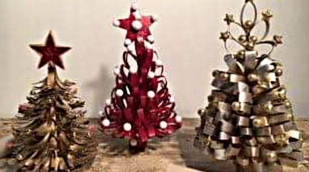 Decorazioni Natalizie Con Il Cartoncino.Decorazioni Di Natale In Carta Le Piu Belle E Semplici Da Realizzare