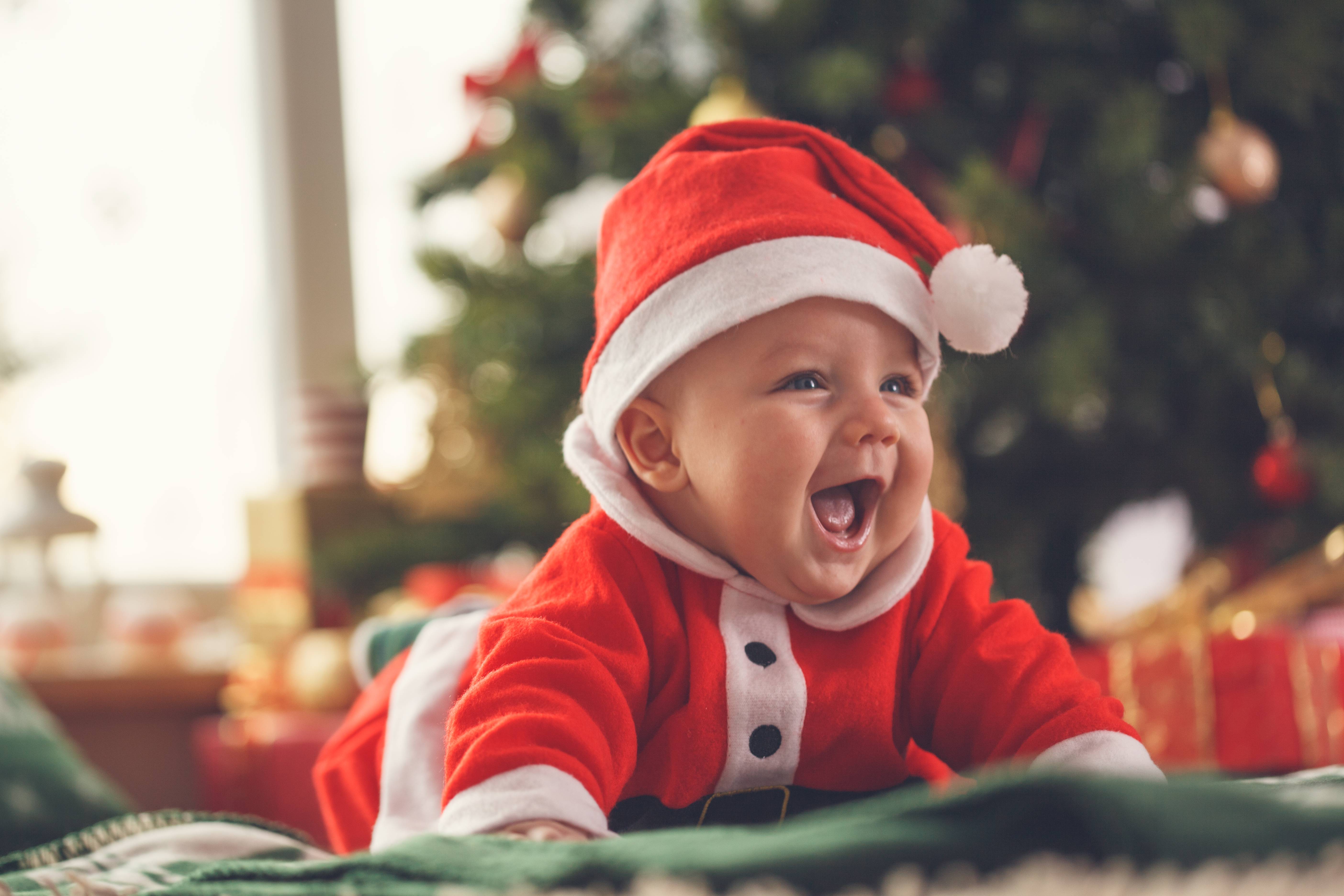 Natale 2018 con un neonato, come difenderlo dai parenti 