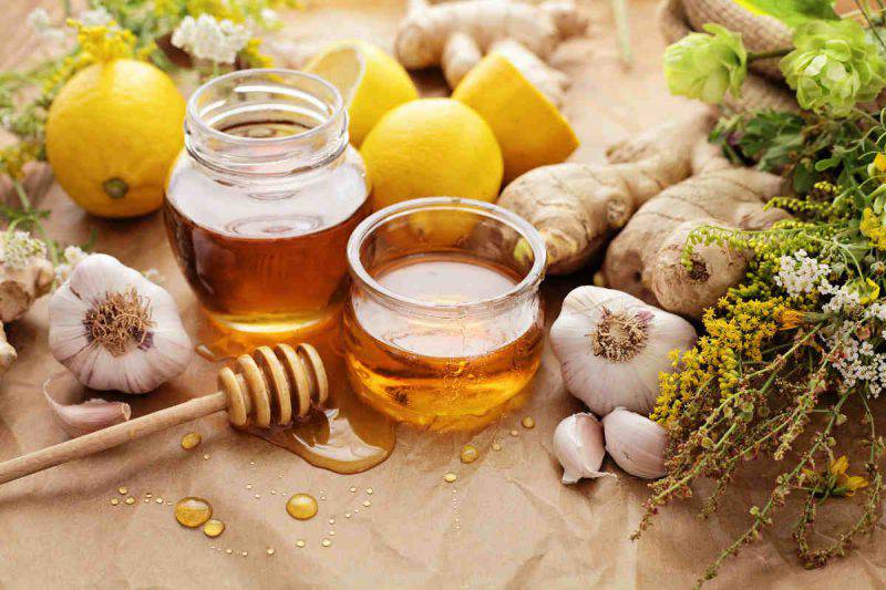 zenzero, aglio e miele contro colesterolo