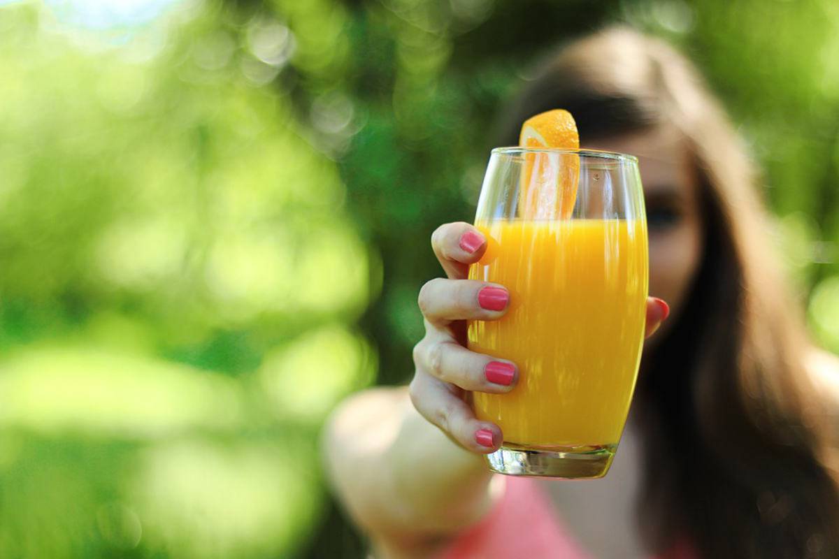 succo d'arancia da bere ogni giorno