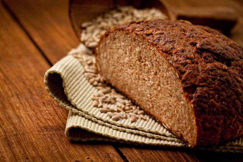 ricetta pane al farro e grano saraceno
