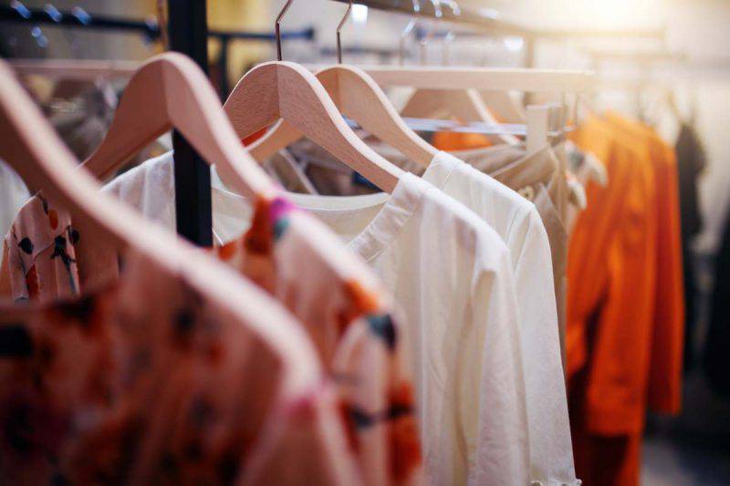 Guardaroba: 10 trucchi per salvare i tuoi vestiti danneggiati