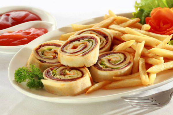 toast arrotolato al forno