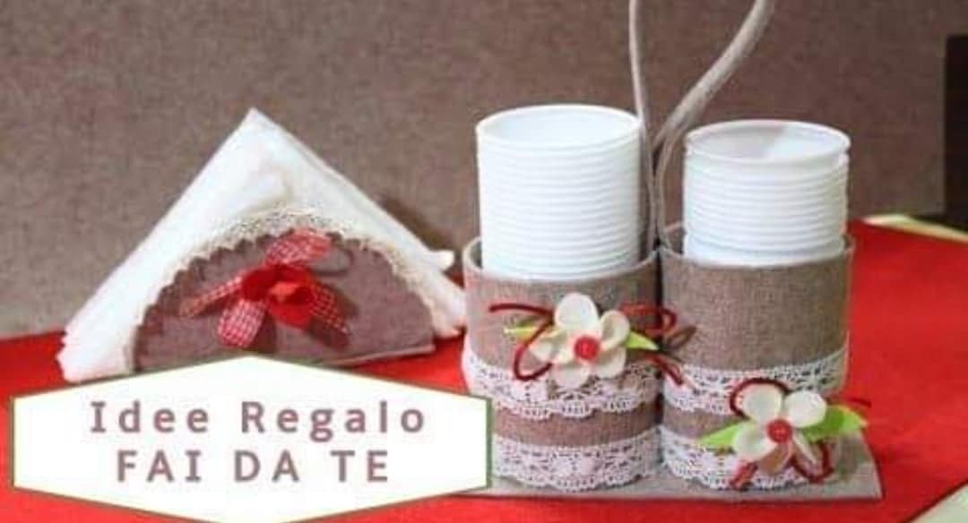 Regali di Natale fai da te: porta bicchieri in pannolenci 