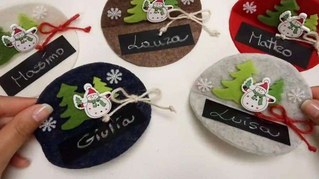 Segnaposto Natalizi In Pannolenci.Natale Fai Da Te Segna Posto In Feltro Con Il Nome Video