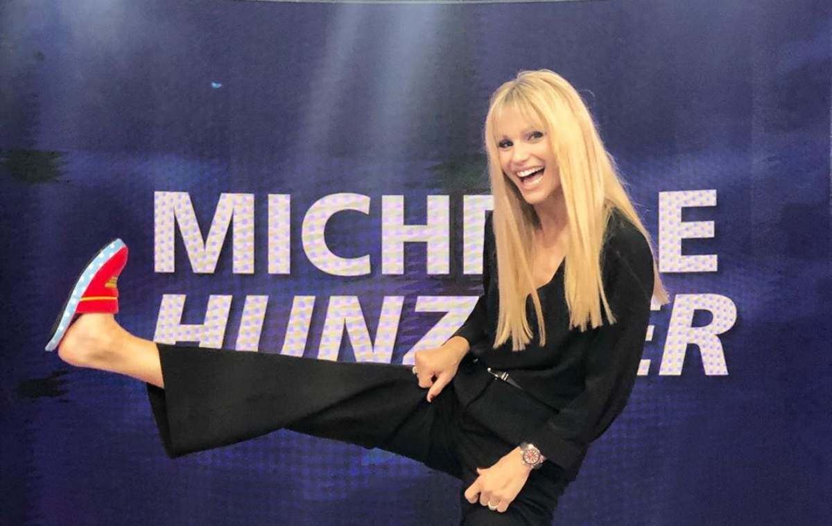 Michelle Hunziker alla finale di Amici Celebrities