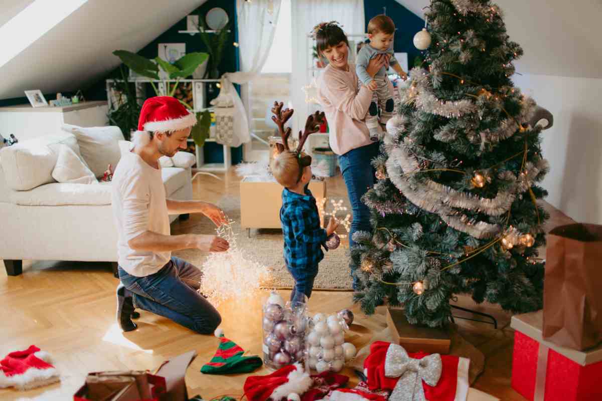 Foto Alberi Di Natale Addobbati.Come Addobbare L Albero Di Natale Segui I Consigli