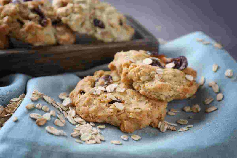 Biscotti con uva passa