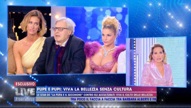 Vittorio Sgarbi insulta Barbara d'Urso