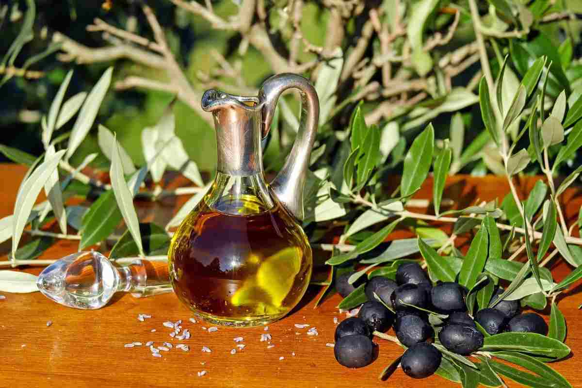 Olio di olive e capelli