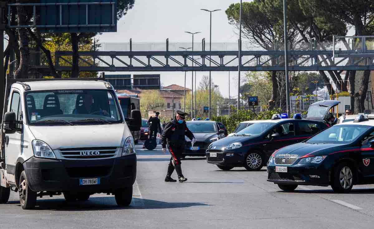 Coronavirus, nuove misure sui trasporti