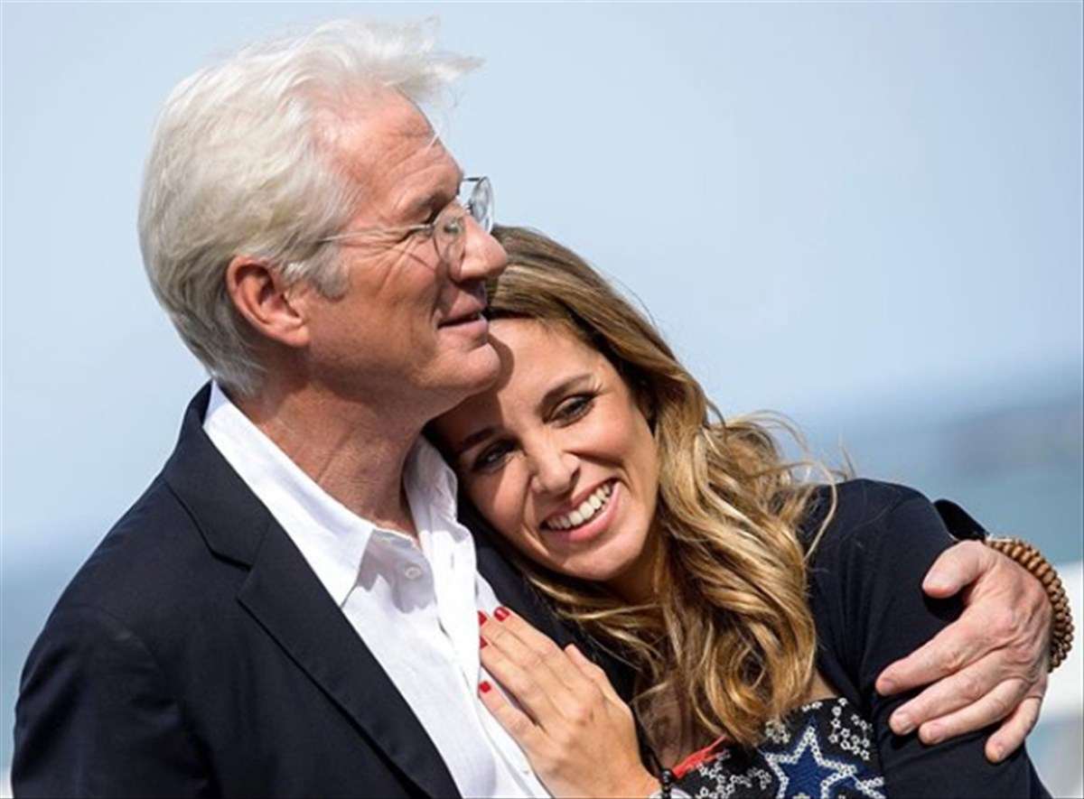 Quanti Anni Ha La Moglie Di Richard Gere