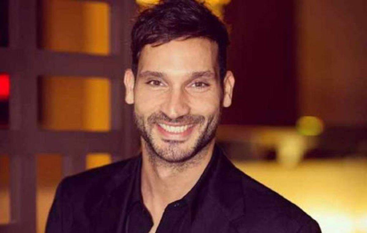 Sammy Hassan, corteggiatore di Giovanna Abate
