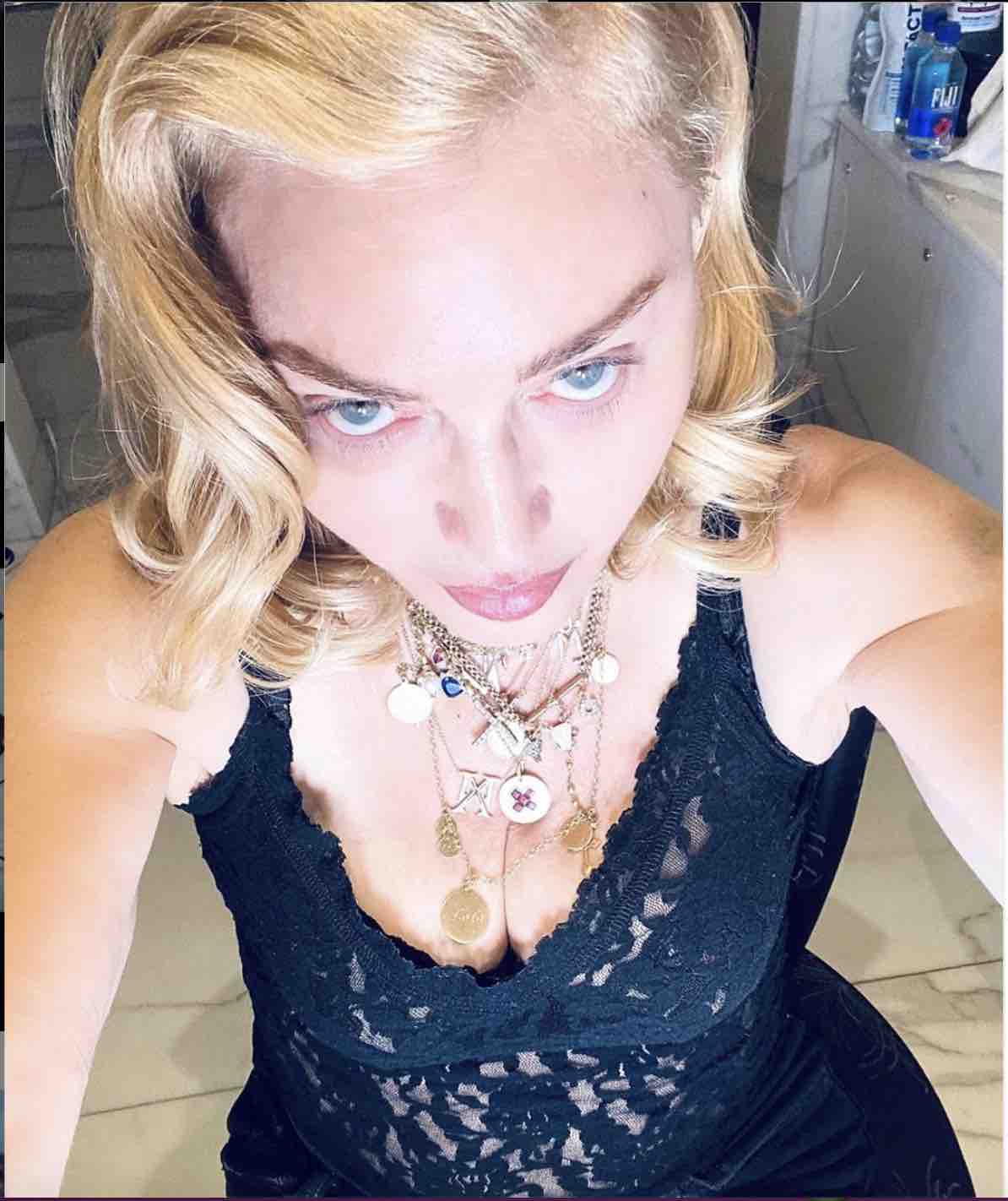 Madonna selfie