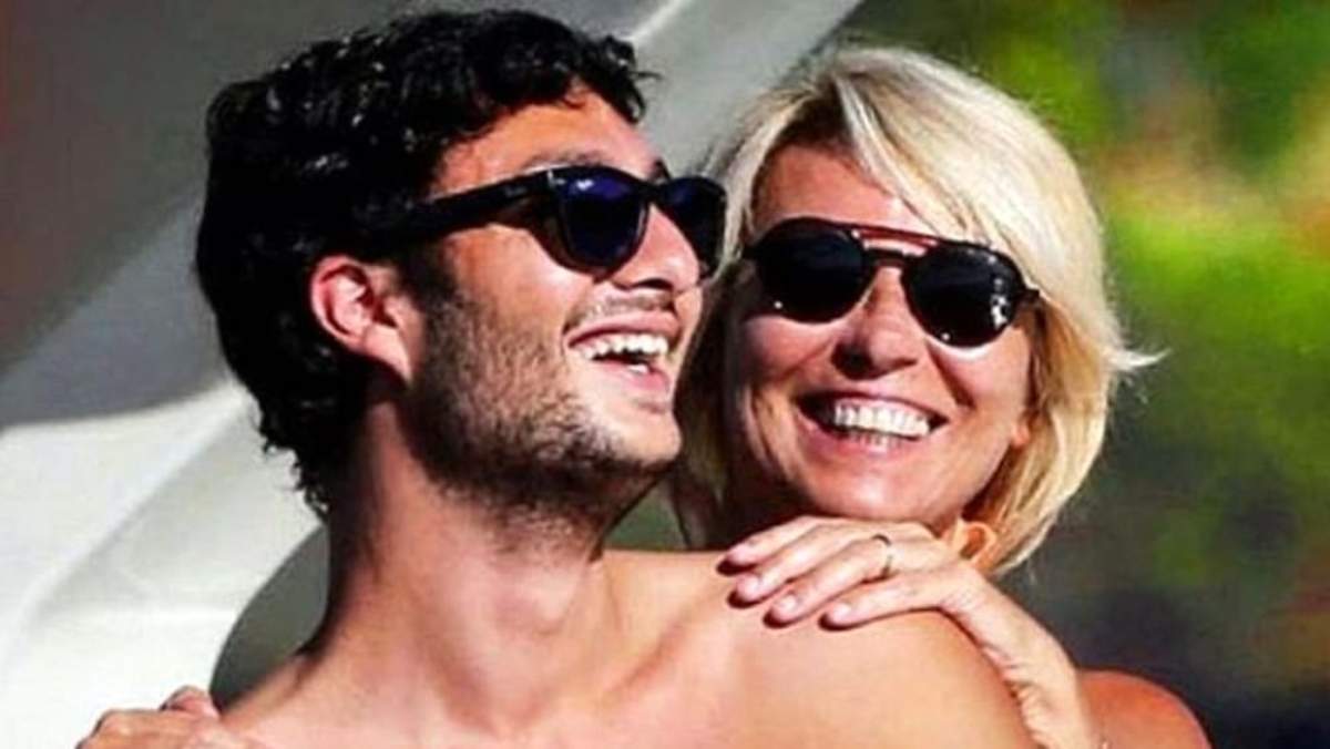 Gabriele Costanzo figlio Maria De Filippi inedita foto del passato