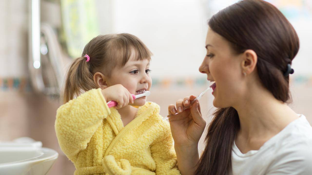 dentifricio fatto in casa bambini