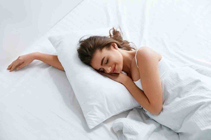 dormire con un lenzuolo
