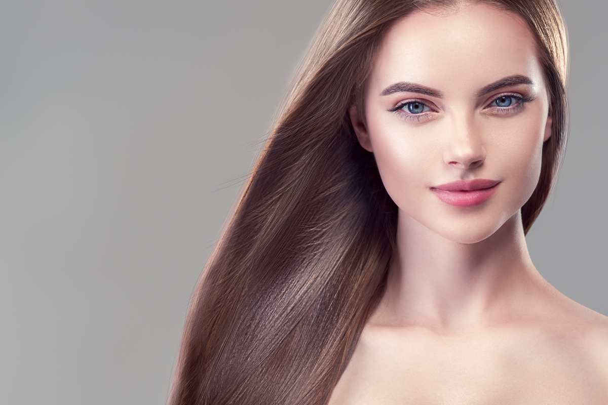 capelli lisci naturali