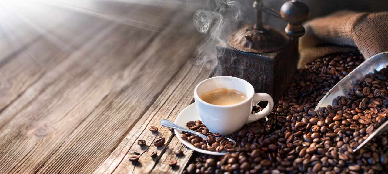 caffeina alimenti e bevande oltre caffè