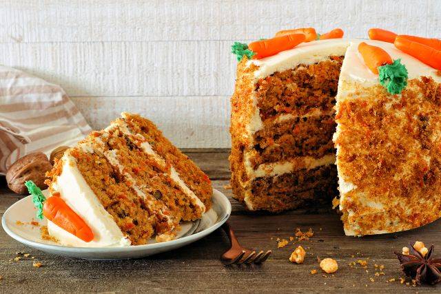 Carrot cake senza forno: la torta della domenica facile facile