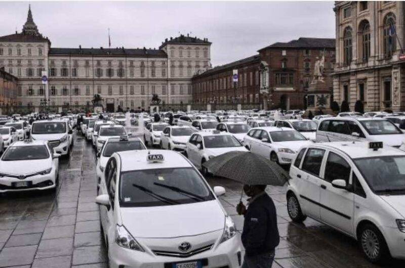 Taxi, la protesta degli autisti (Getty Images)