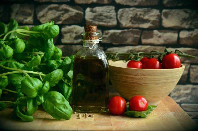Come scegliere l'olio extra vergine di oliva: trucchi utili