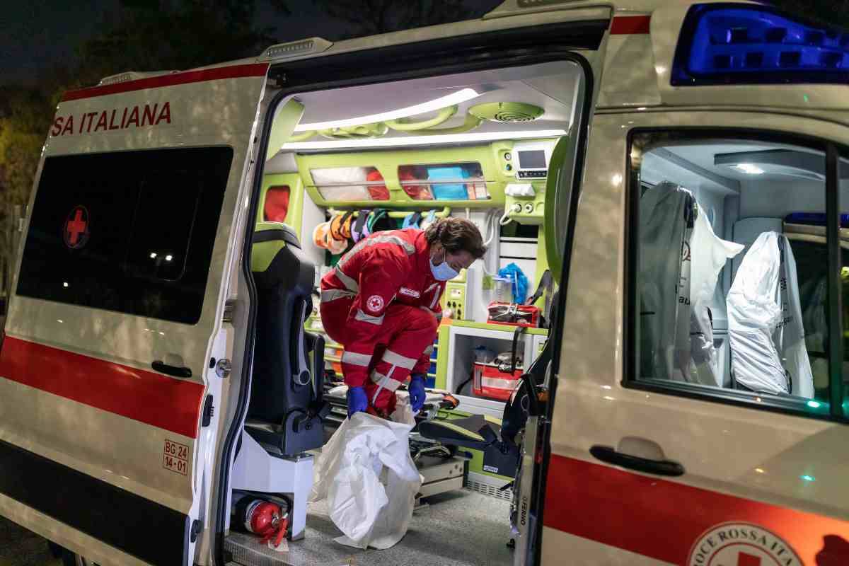 Covid, continua l'emergenza sanitaria in Campania