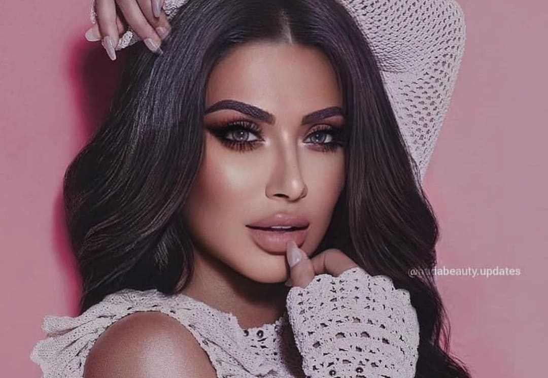 Huda Beauty makeup instagram 
