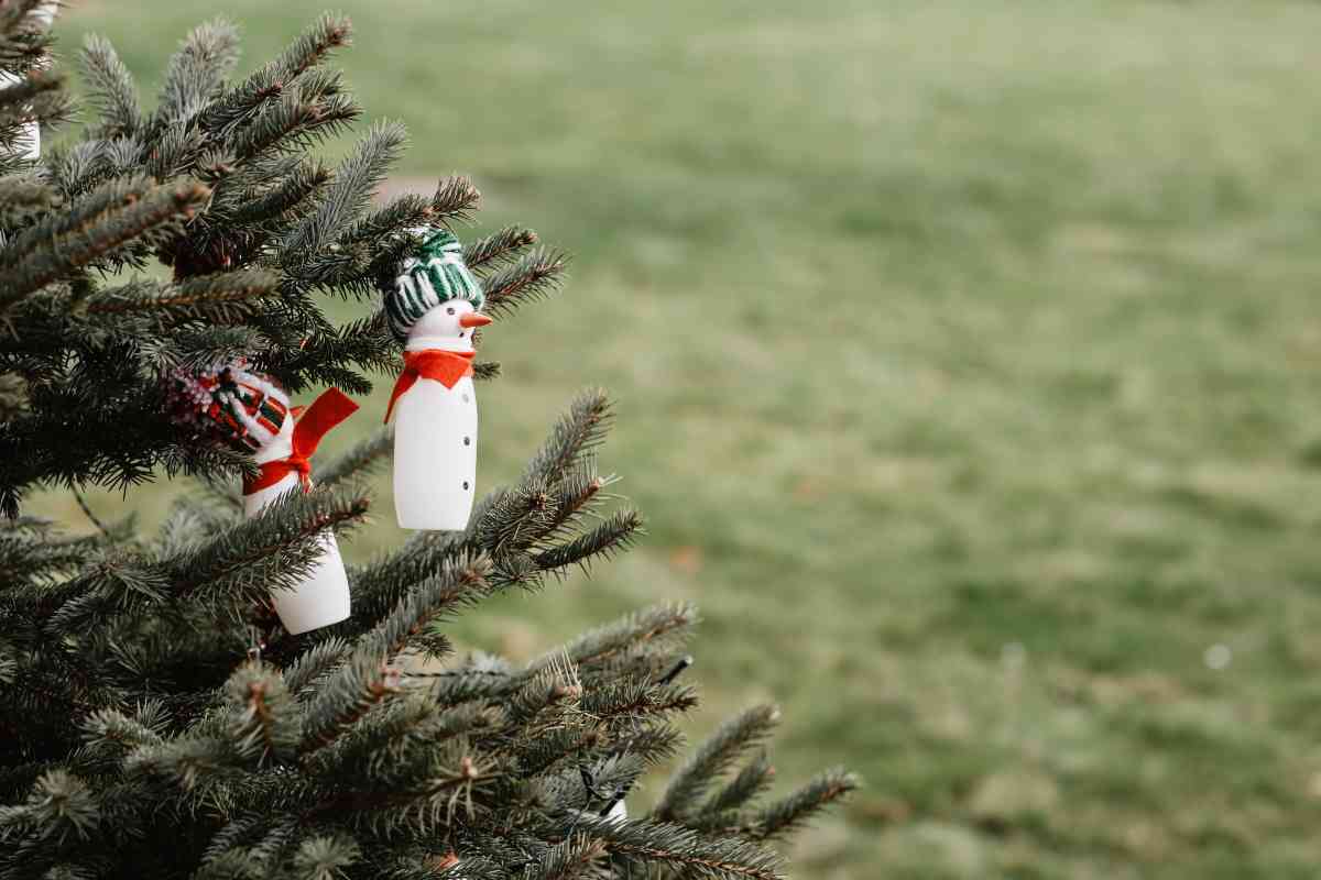 Lavoretti natalizi con le bottiglie di plastica 